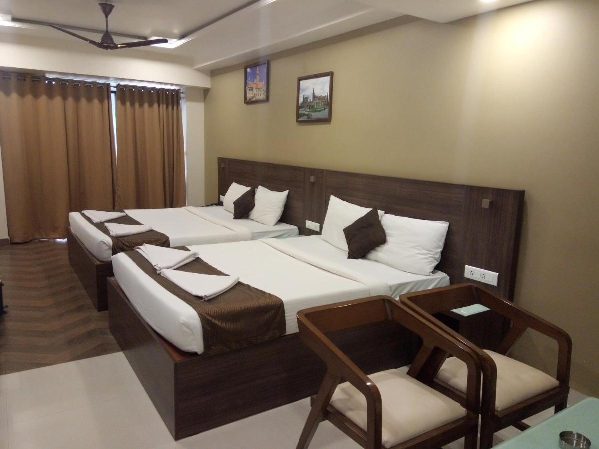 Hotel Shringar Palace Hubli Kültér fotó